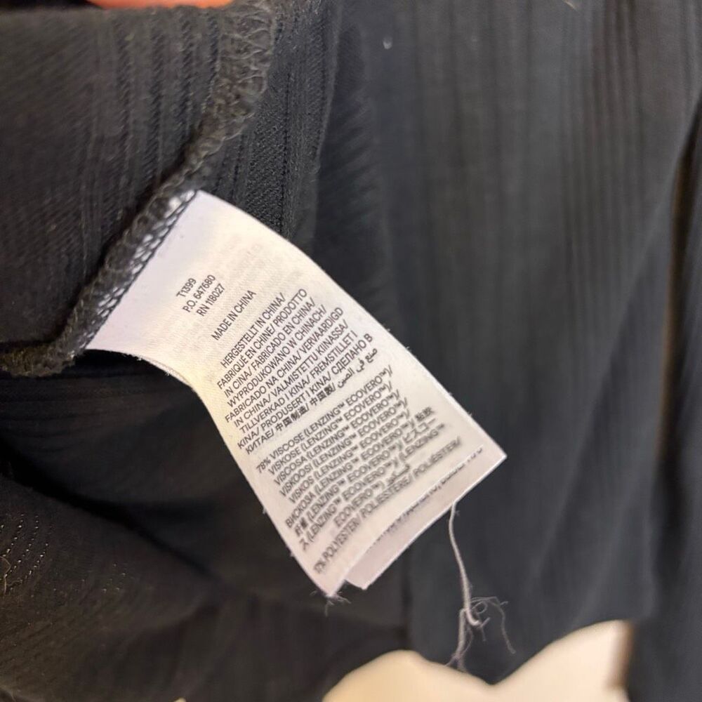 Boden Ribbed Collared Button Front Long Sleeve To… - image 6